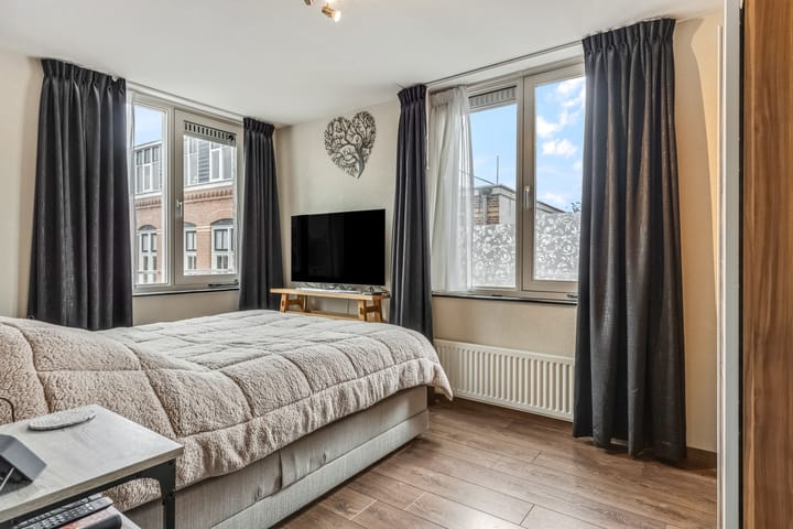 Photo 9 of Monsterstraat 23