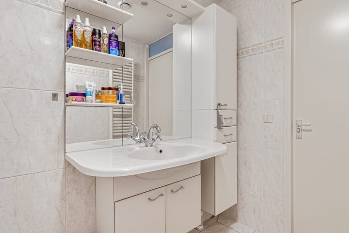 Photo 12 of Monsterstraat 23