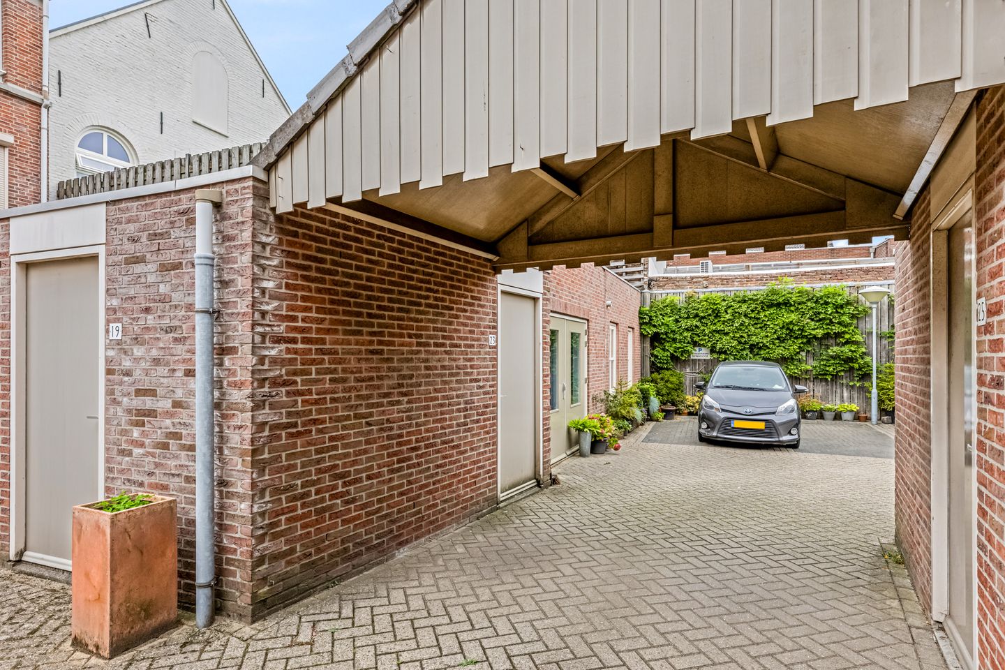 Foto 14 van Monsterstraat 23