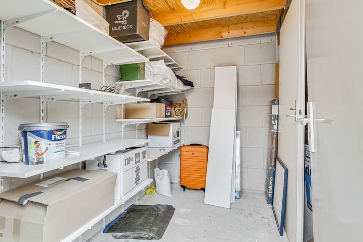 Photo 16 of Monsterstraat 23