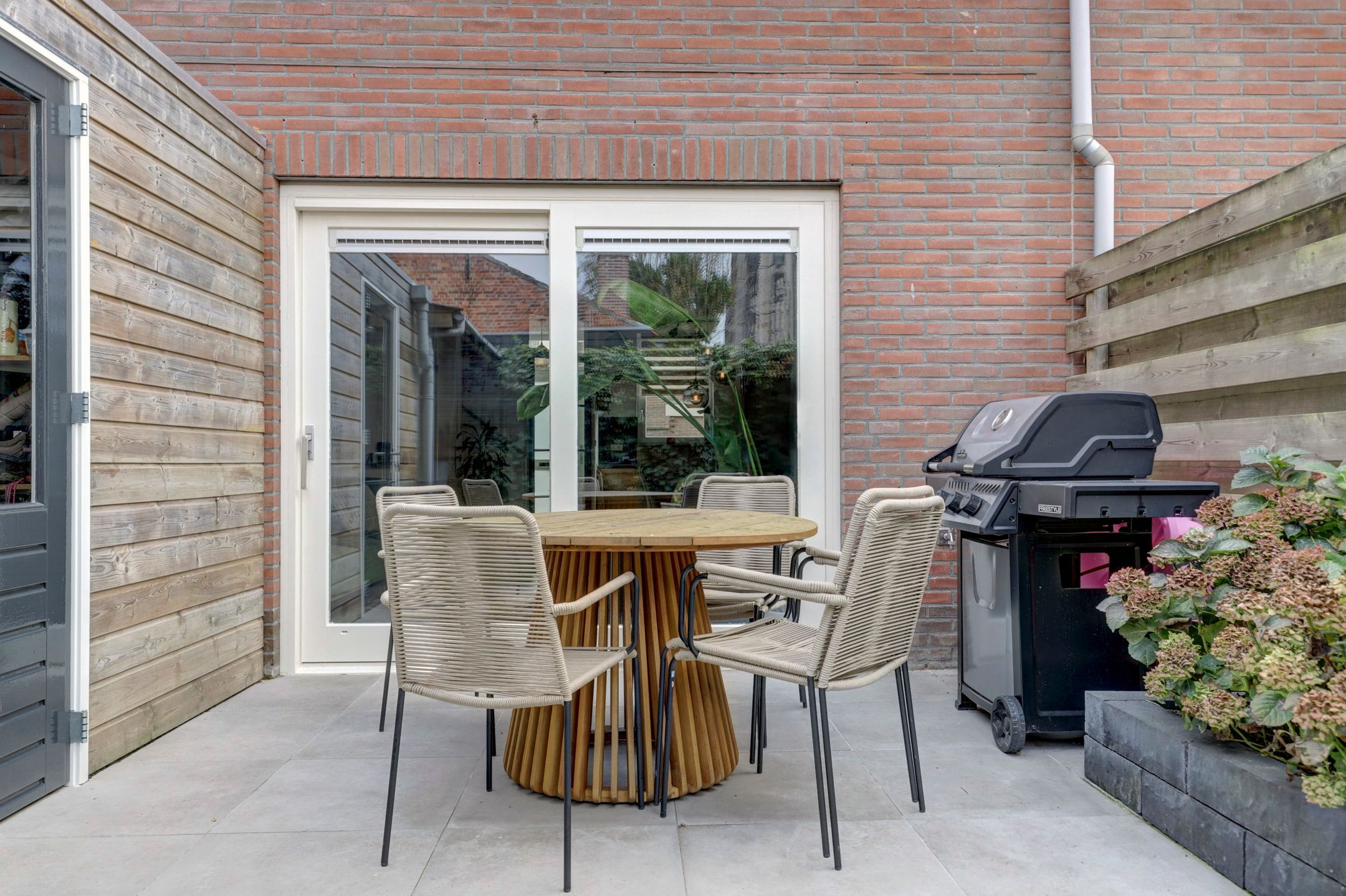 Foto 24 van Regenboogstraat 4