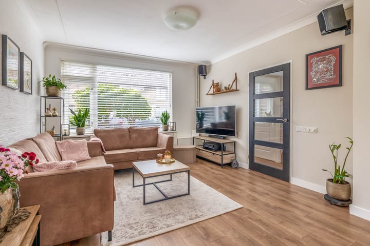 Foto 4 van van der Duyn Van Maasdamstraat 16