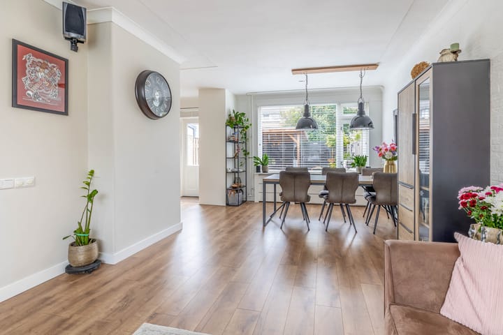 Foto 6 van van der Duyn Van Maasdamstraat 16