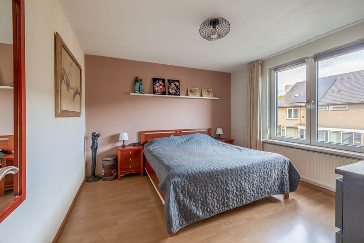 Foto 14 van van der Duyn Van Maasdamstraat 16