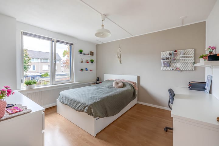 Foto 18 van van der Duyn Van Maasdamstraat 16