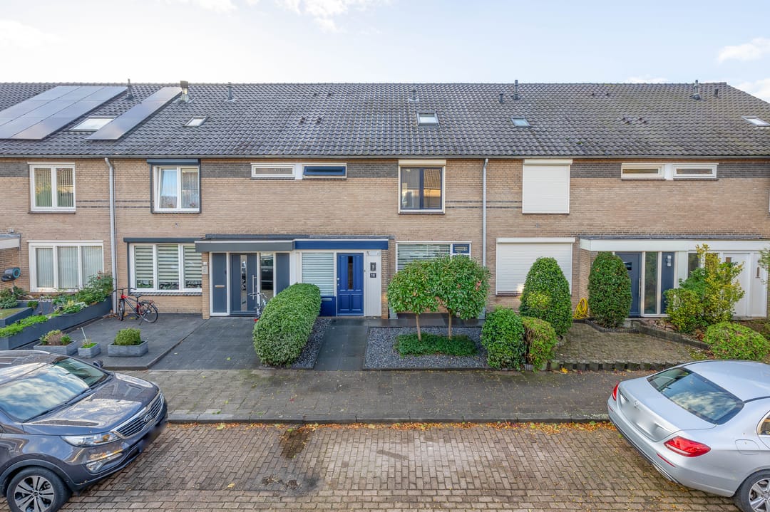 Photo 31 of van der Duyn Van Maasdamstraat 16