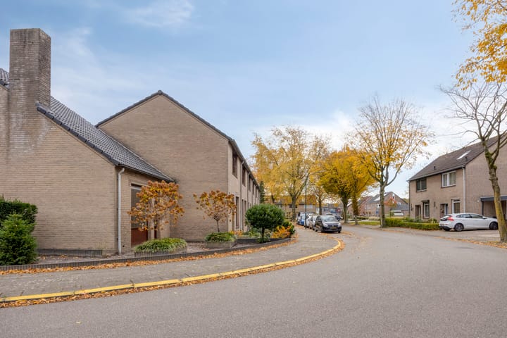 Foto 2 van De Beukums 28