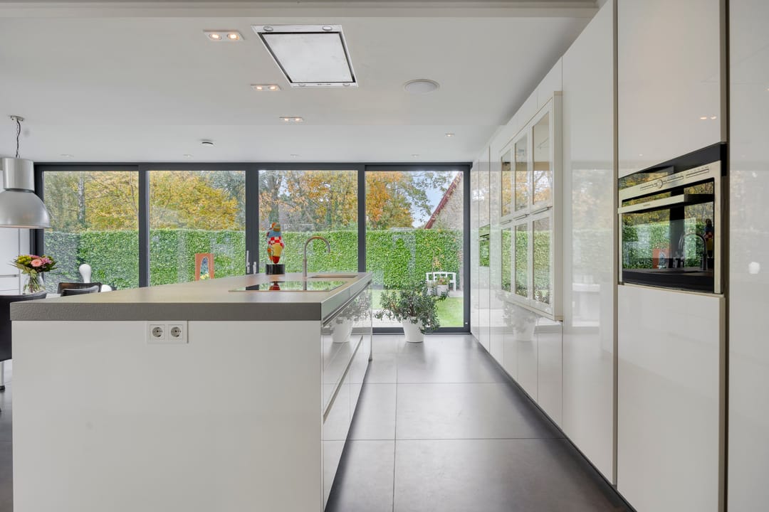 Photo 13 of Oosterveldstraat 46