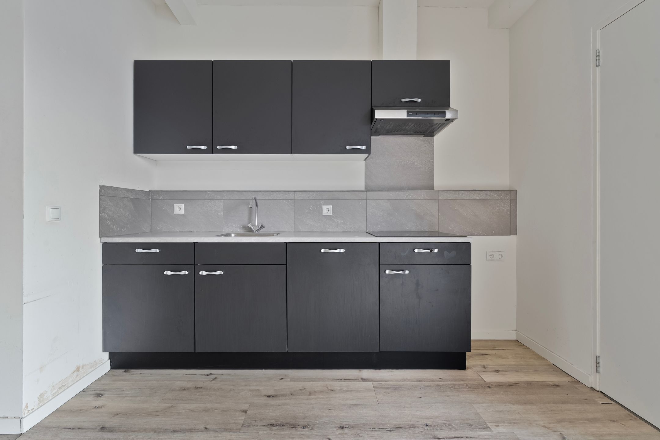 Photo 6 of Vechtstraat 36-C