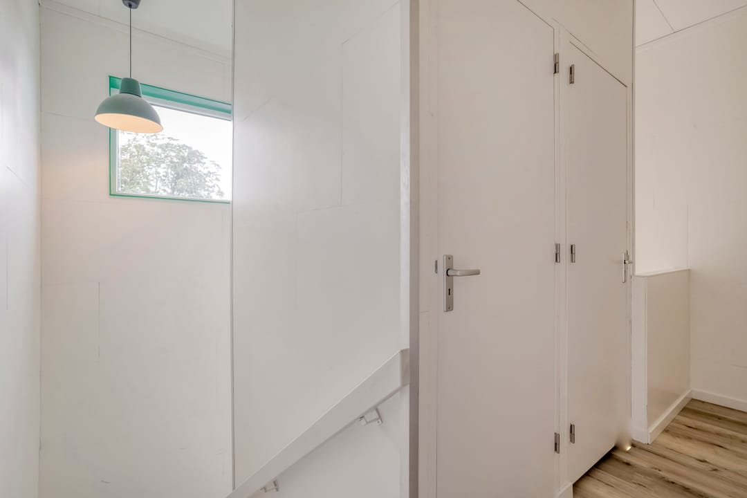 Photo 16 of Vechtstraat 36-C