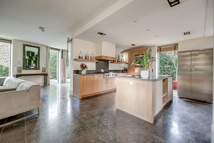 Photo 16 of Lotte Stam-Beesestraat 62