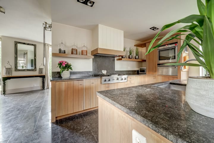 Photo 18 of Lotte Stam-Beesestraat 62