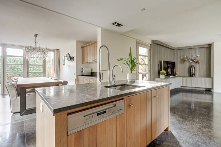 Photo 21 of Lotte Stam-Beesestraat 62