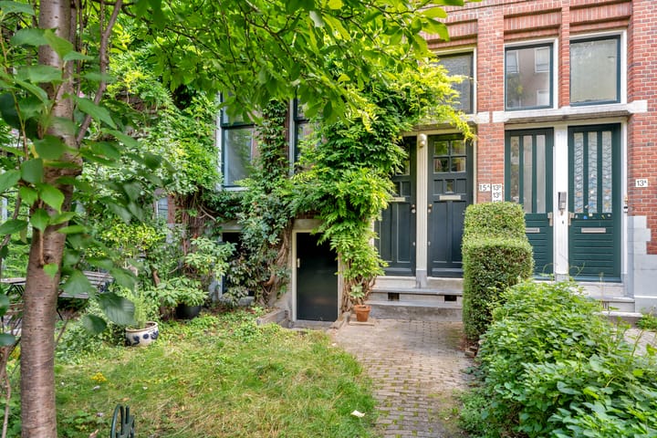 Photo 24 of Van Weelstraat 15-A01