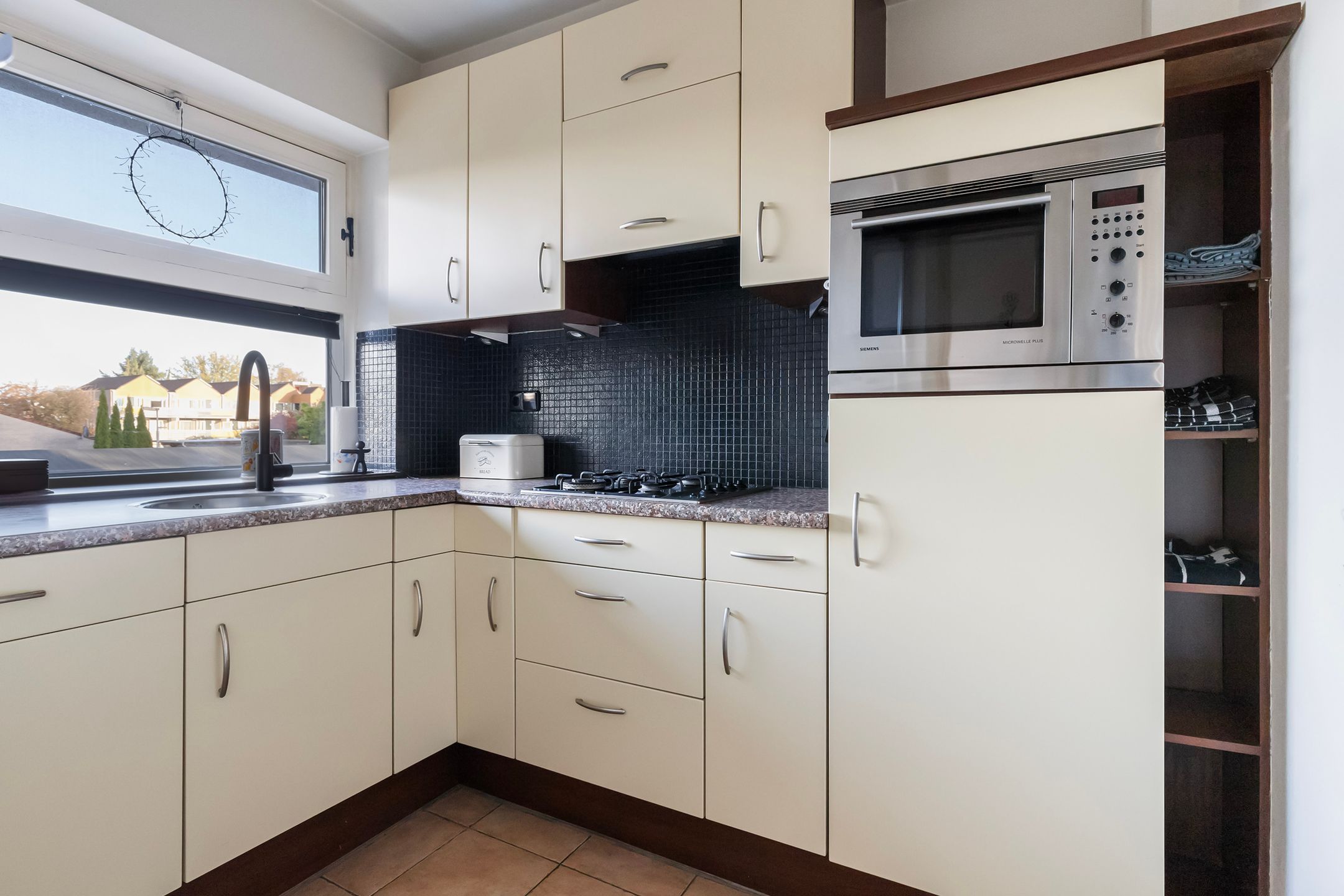 Photo 9 of Henri Dunantlaan 257