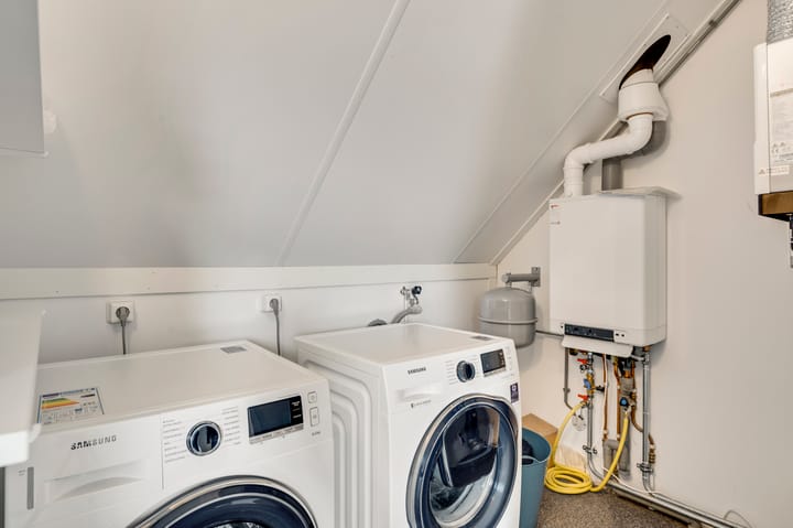 Photo 33 of Esdek 25