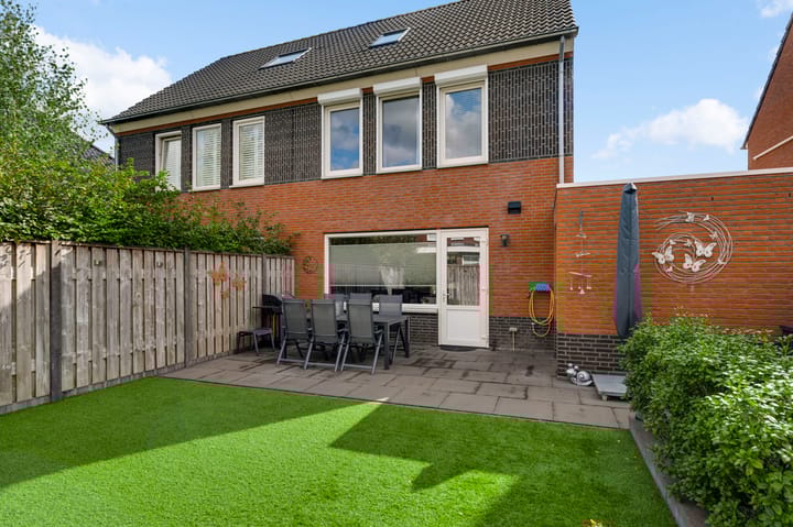 Photo 37 of Esdek 25