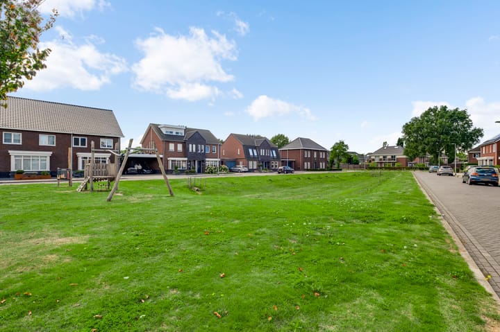 Photo 40 of Esdek 25