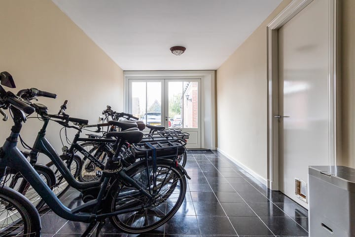 Photo 80 of Koggeweg 2-A