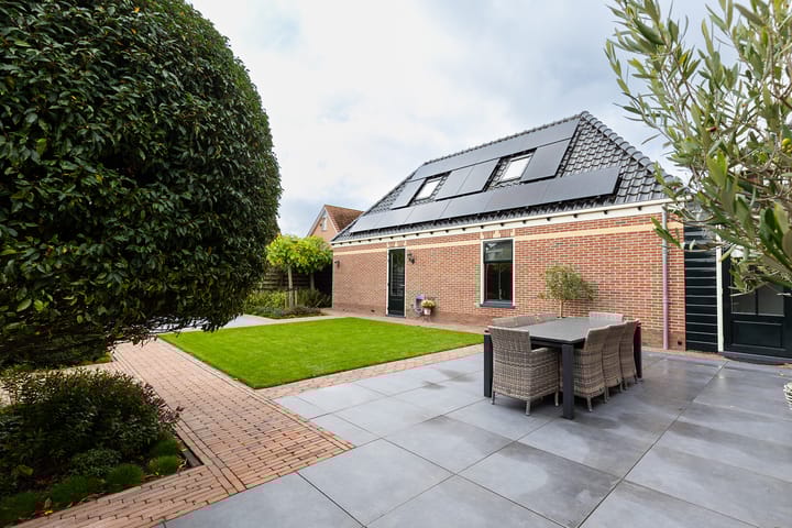 Photo 102 of Koggeweg 2-A