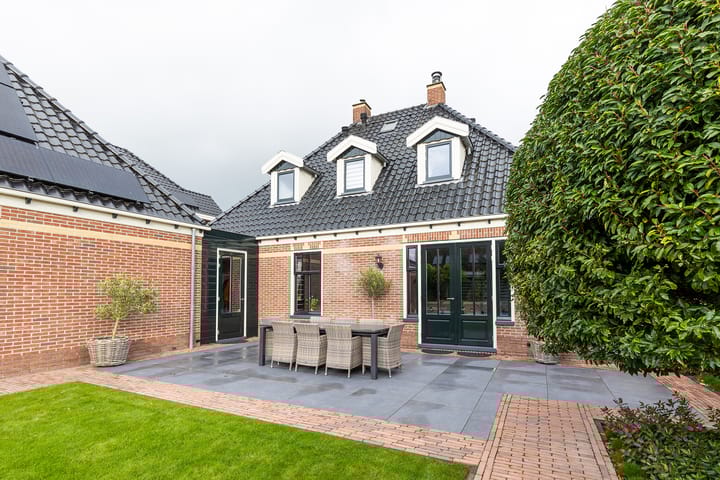 Photo 104 of Koggeweg 2-A