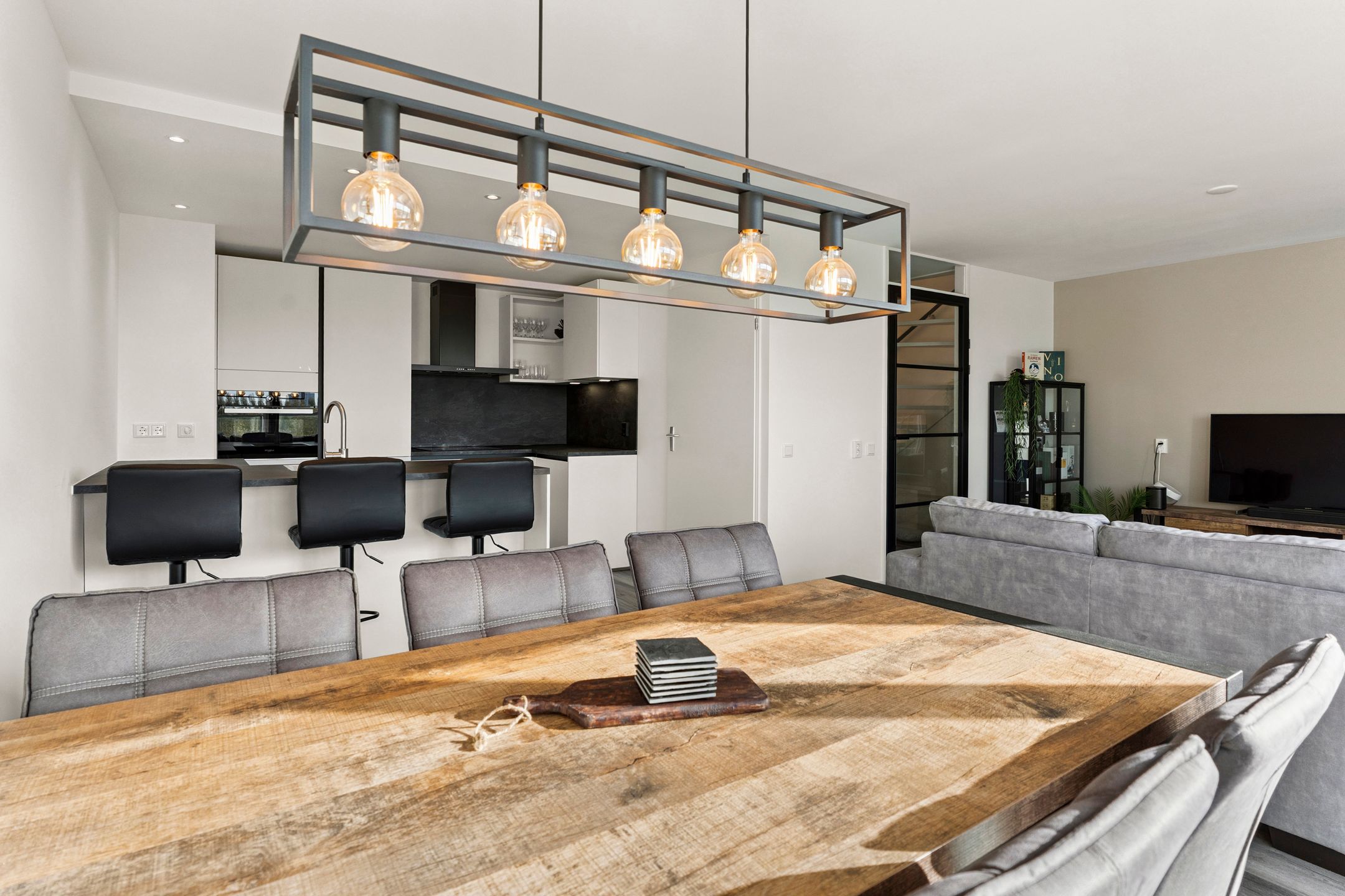 Foto 12 van Salsastraat 159