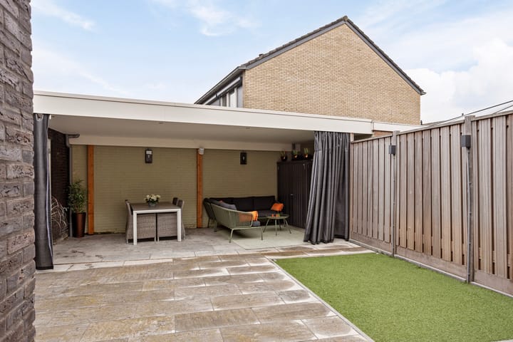 Foto 26 van Trompstraat 15