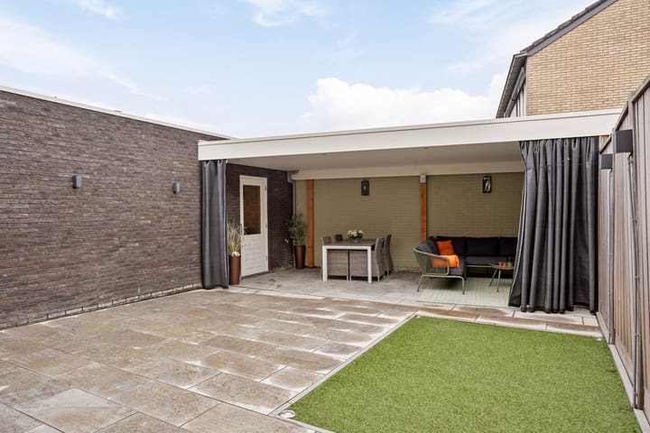 Foto 27 van Trompstraat 15