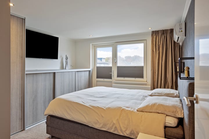 Foto 34 van Trompstraat 15