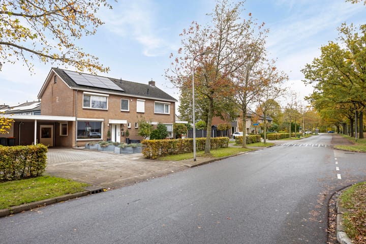 Foto 46 van Trompstraat 15