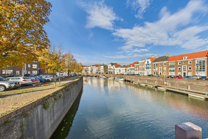 Photo 30 of Dwarskaai 24