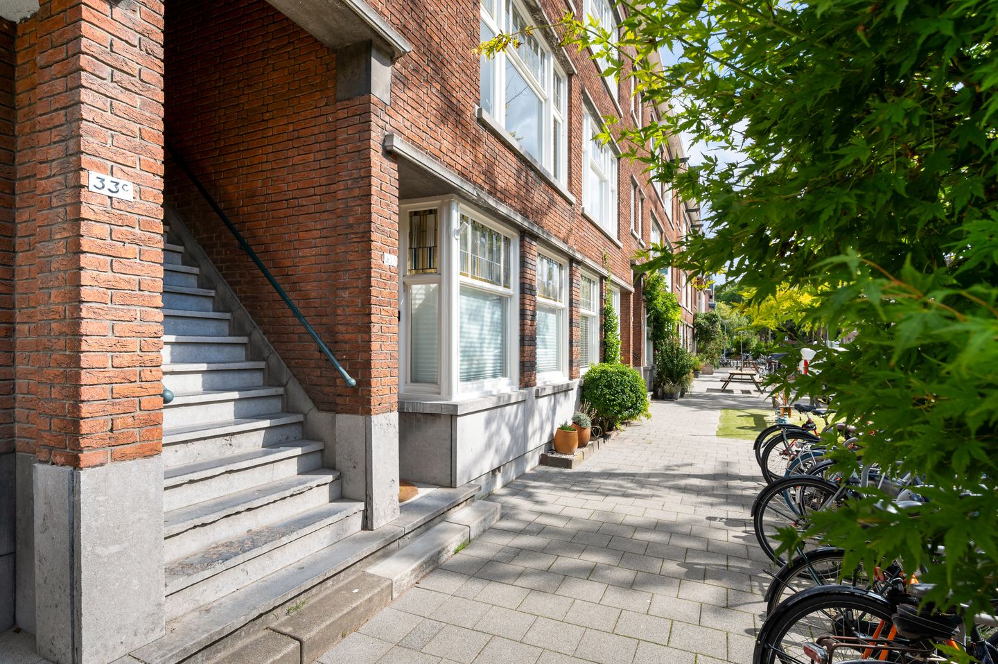 Foto 44 van Delfgaauwstraat 33-B