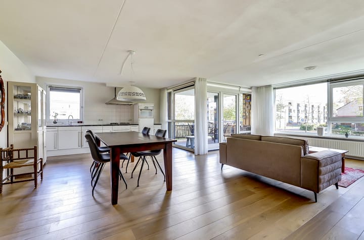 Photo 7 of Dokter Bosmanshof 22