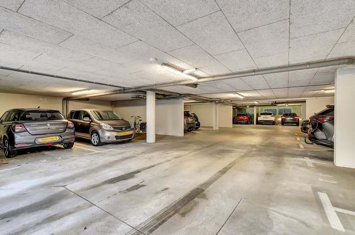 Photo 24 of Dokter Bosmanshof 22