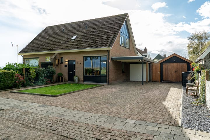 Photo 2 of It Pypke 44