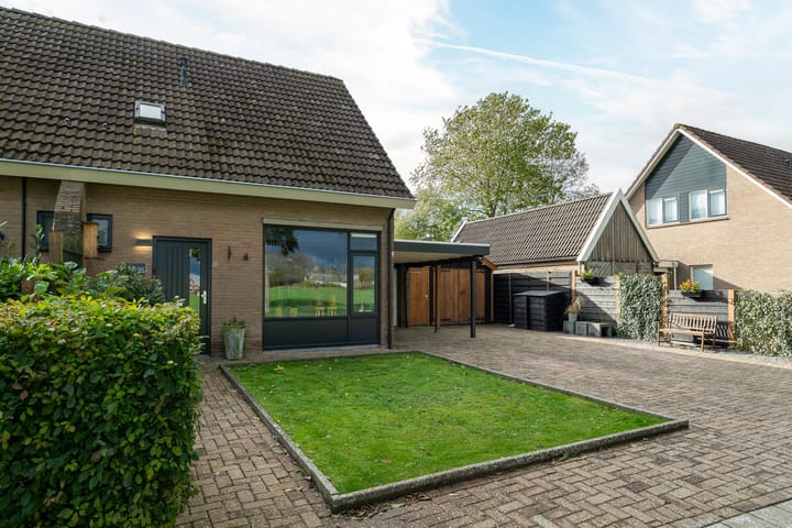 Photo 41 of It Pypke 44