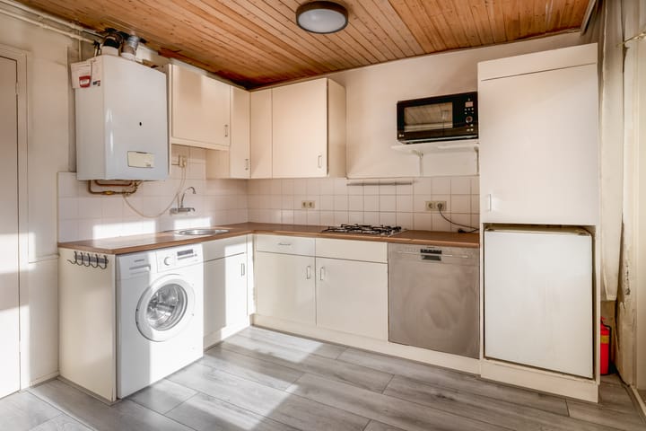 Foto 15 van Herman Gorterstraat 8-C