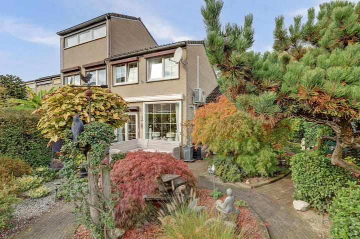 Foto 23 van Schillerstraat 79