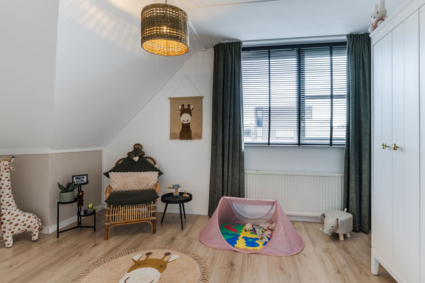 Foto 19 van Megenstraat 67