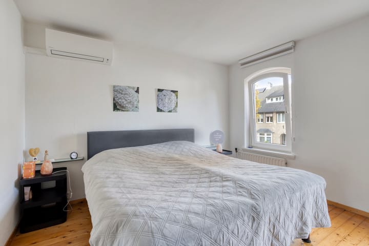 Foto 13 van Dr.Poelsstraat 8