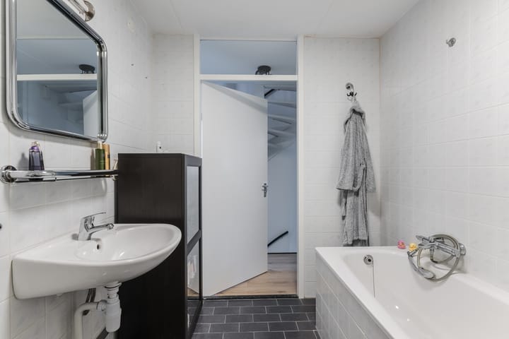 Foto 23 van Megenstraat 67