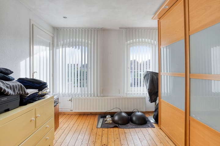 Foto 17 van Dr.Poelsstraat 8