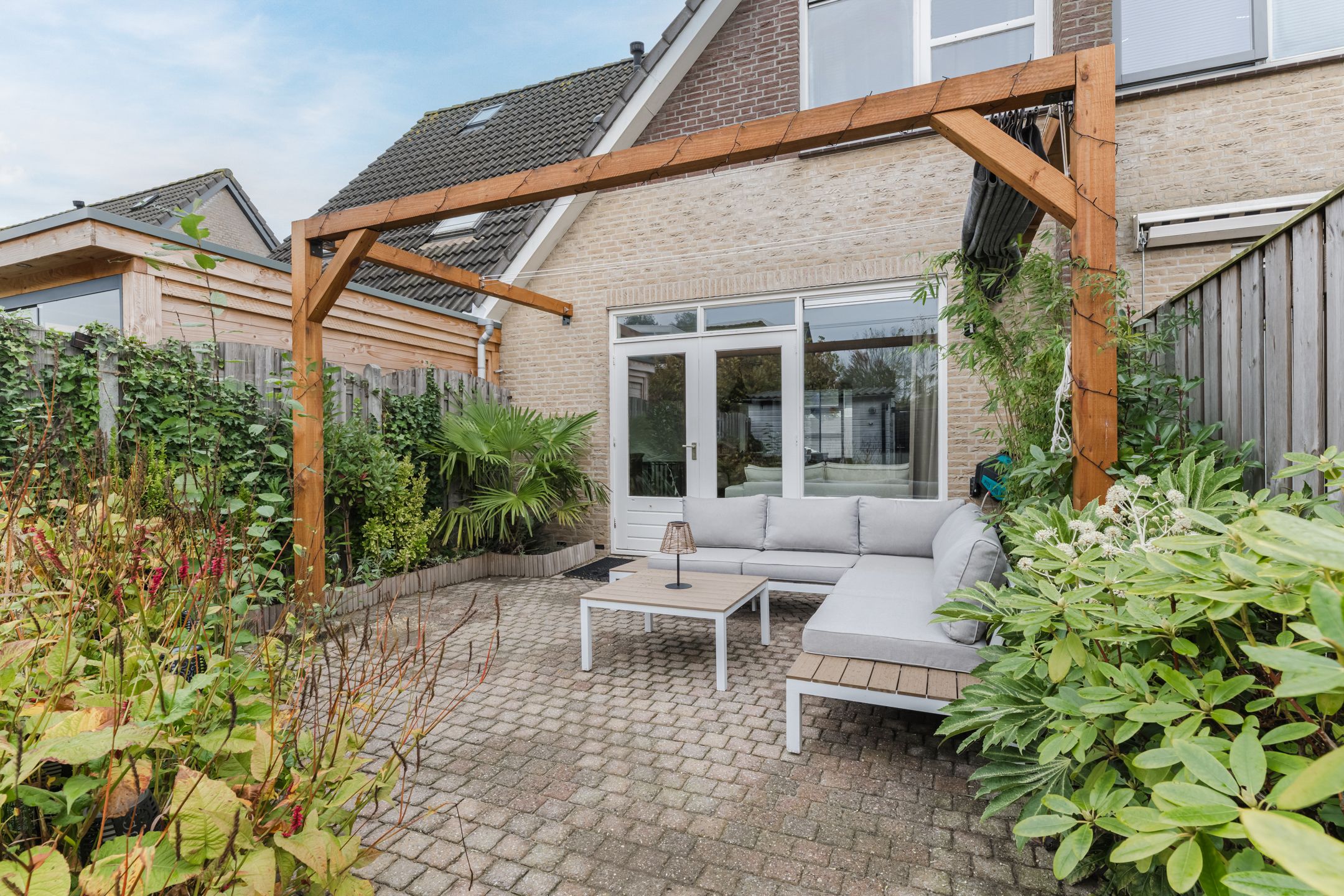 Foto 33 van Megenstraat 67