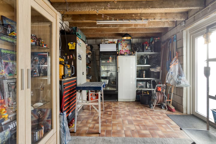 Foto 24 van Dr.Poelsstraat 8