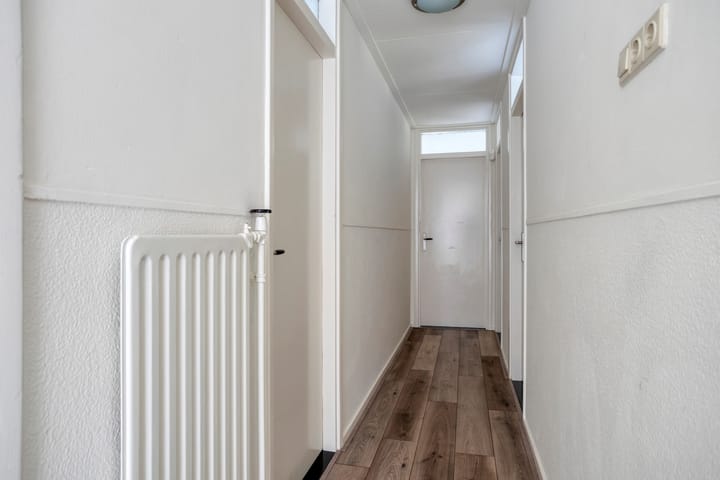 Photo 28 of Dr. Schaepmanstraat 37