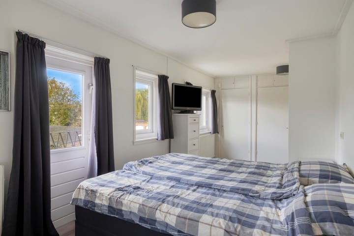 Photo 30 of Dr. Schaepmanstraat 37