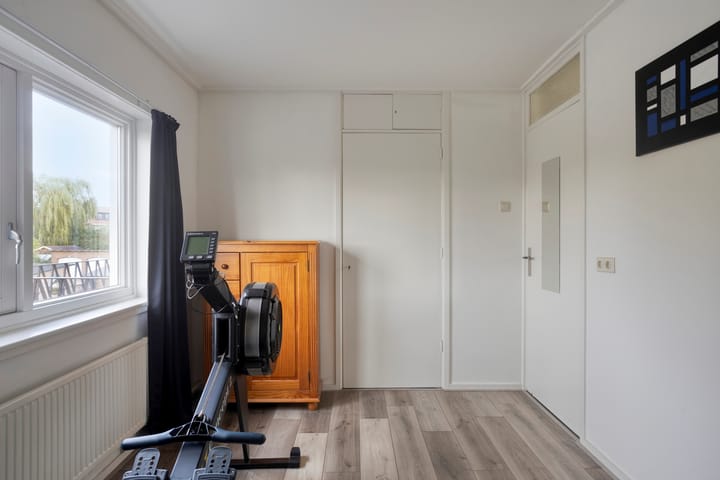 Photo 39 of Dr. Schaepmanstraat 37