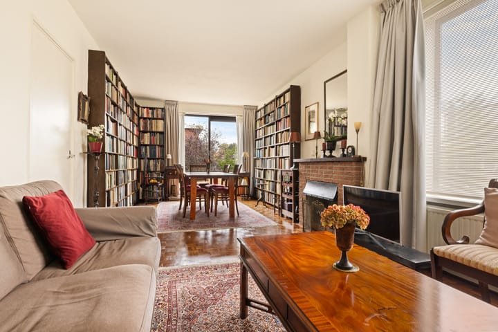 Photo 4 of Cornelis van Alkemadestraat 47