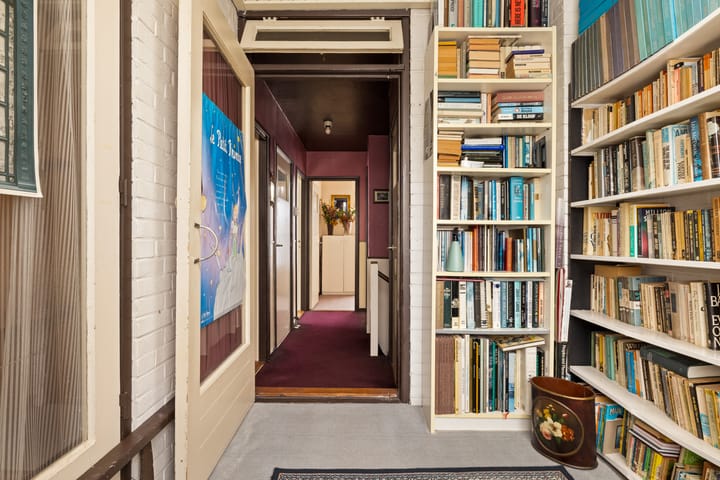 Photo 34 of Cornelis van Alkemadestraat 47