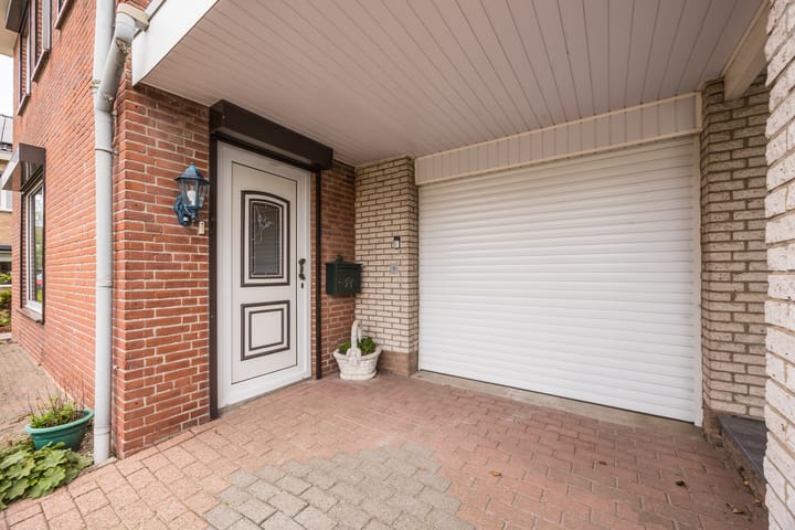 Photo 11 of Hofstraat 27